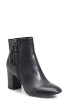 Women's B?rn Michie Block Heel Bootie M - Black