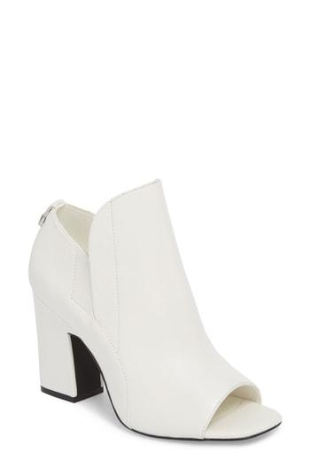 Women's Calvin Klein Remy Bootie M - White