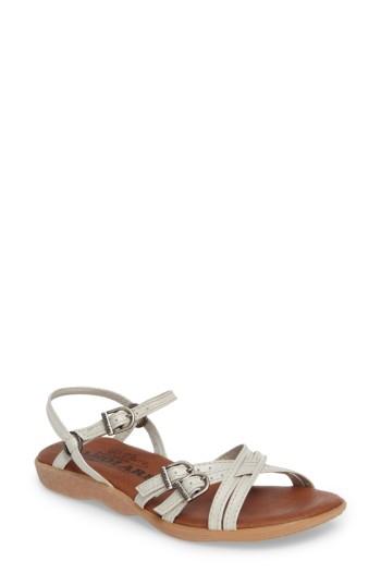 Women's Famolare Strapsody Buckle Sandal M - Ivory