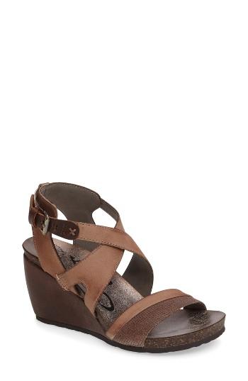 Women's Otbt Freedom Wedge Sandal M - Grey
