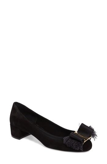 Women's Salvatore Ferragamo Frayed Bow Pump .5 B - Black