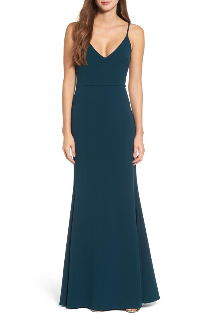 Women's Lulus V-neck Trumpet Gown