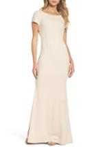 Women's Lulus V-neck Trumpet Gown