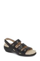Women's Aravon Three Strap Sandal D - Black