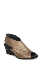 Women's Arche Ritual Wedge Sandal Us / 38eu - Metallic