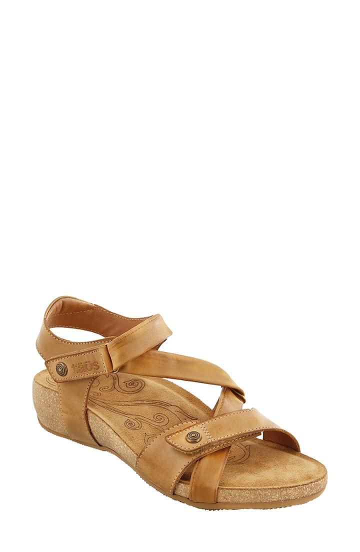Women's Taos Universe Sandal -9.5us / 40eu - Beige