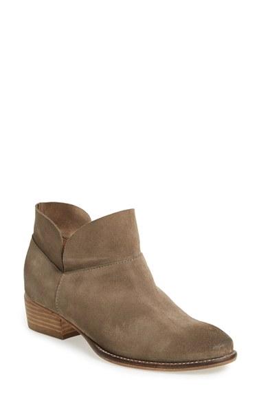 Women's Seychelles 'bait' Block Heel Bootie M - Beige