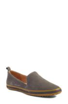 Women's Bill Blass Sutton Slip-on Loafer .5 M - Grey