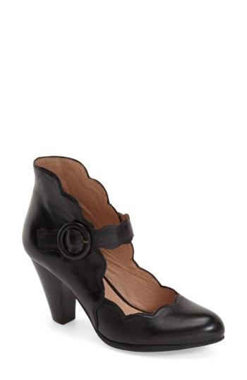 Women's Miz Mooz Footwear 'carissa' Mary Jane Pump .5 M - Black