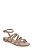 Women's Sole Society Koko Flat Sandal .5 M - Brown