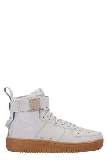 Women's Nike Sf Air Force 1 Mid Sneaker .5 M - Green