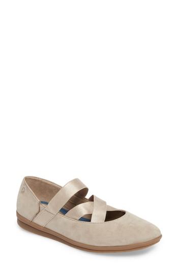 Women's Hush Puppies Meree Madrine Cross Strap Flat M - Beige
