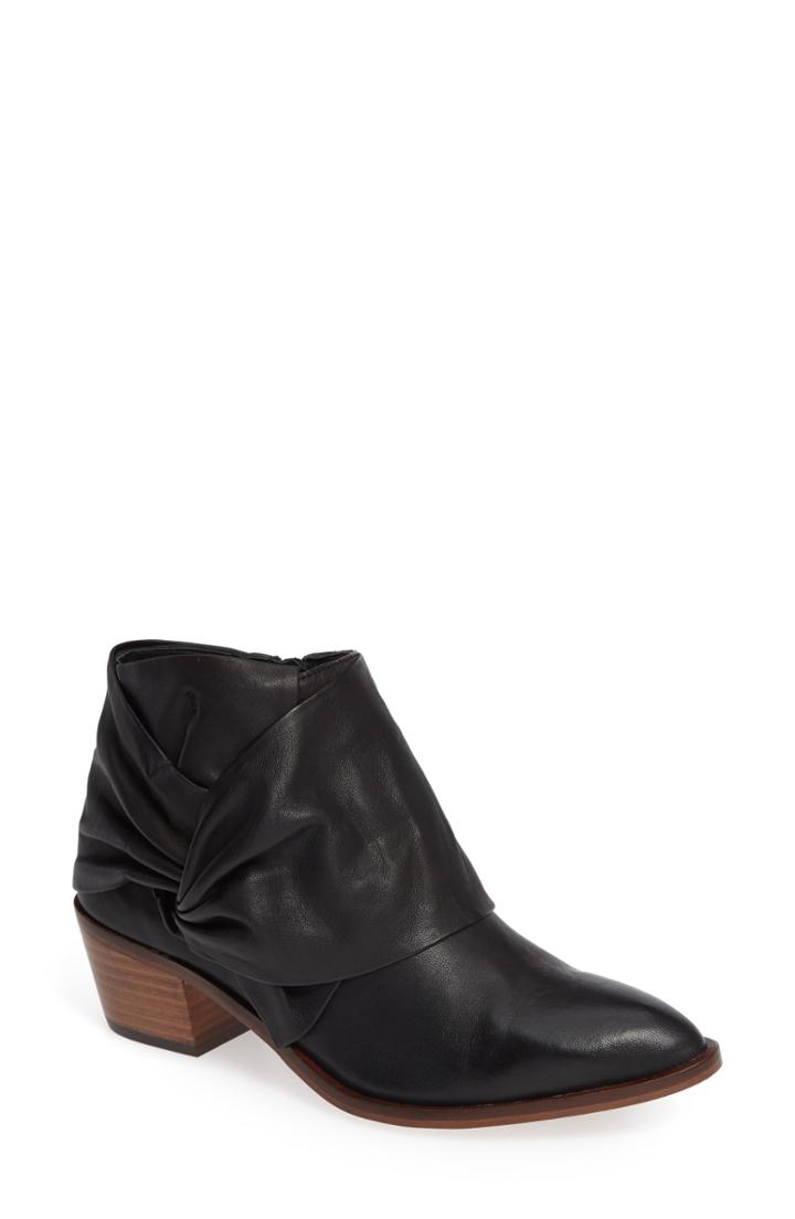 Women's Sole Society Natalyia Bootie
