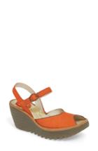 Women's Fly London Yora Wedge Sandal .5-6us / 36eu - Orange