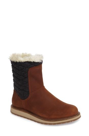 Women's Helly Hansen Seraphina Waterproof Boot With Faux Fur Trim .5 M - Brown