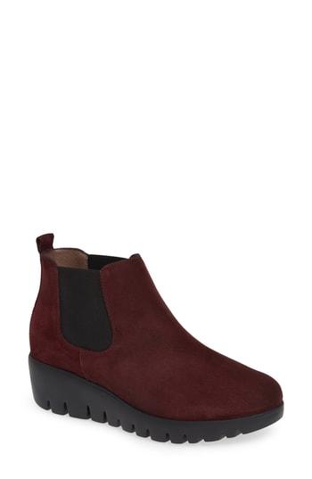 Women's Wonders Slip-on Chelsea Boot Us / 35eu - Burgundy