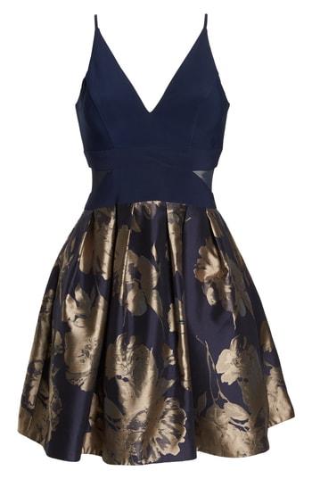 Women's Xscape Deep-v Brocade Party Dress