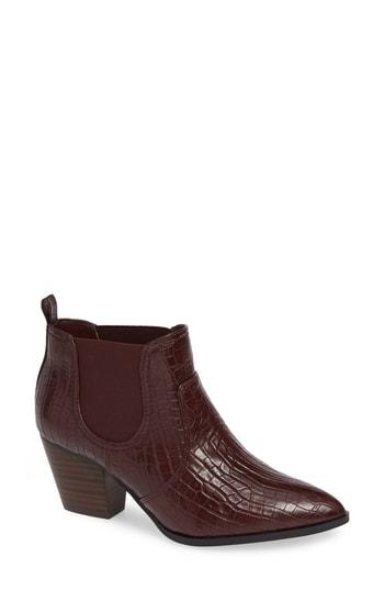Women's Bella Vita Emerson Ii Chelsea Bootie M - Burgundy