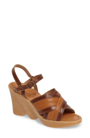 Women's Famolare Double Cross Wedge Sandal M - Beige