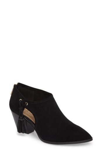 Women's Bella Vita Eli Cutout Bootie .5 N - Black
