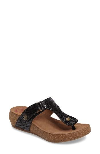 Women's Comfortiva Shantel Flip Flop