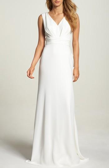 Women's Tadashi Shoji Statement Bow Crepe Gown - Ivory