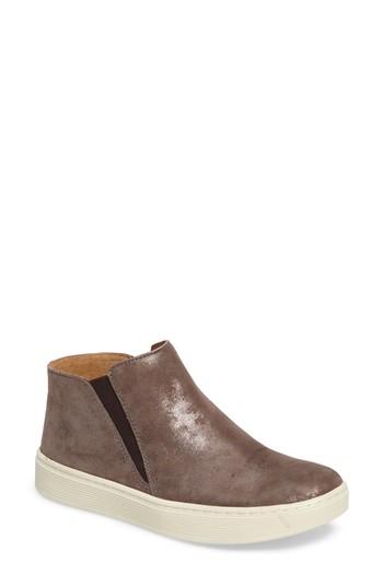 Women's Sofft Britton Chelsea Sneaker .5 M - Grey