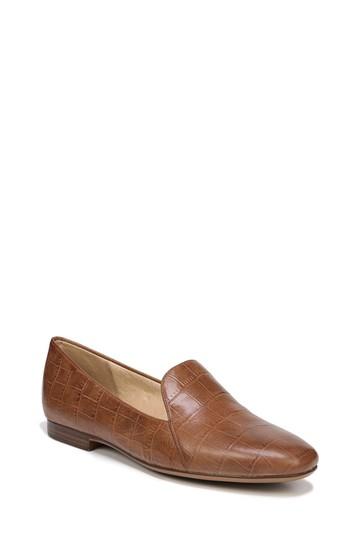 Women's Naturalizer Emiline Flat Loafer N - Brown