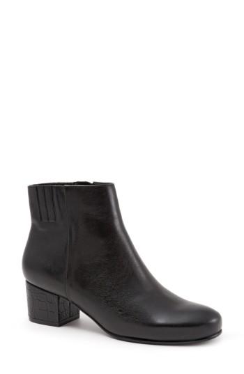 Women's Trotters Shannon Bootie N - Black
