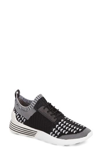 Women's Kendall + Kylie Brandy Woven Sneaker .5 M - Black