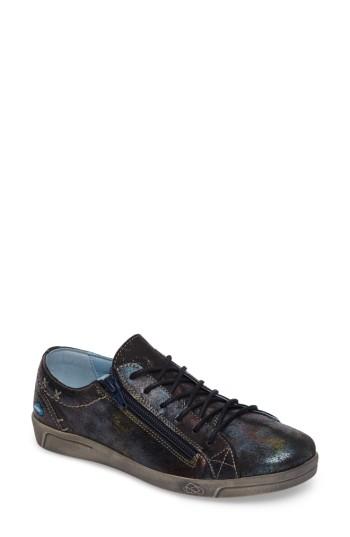 Women's Cloud 'aika' Leather Sneaker .5-7us / 37eu - Blue