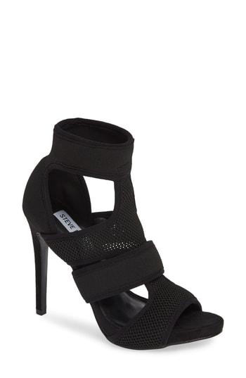 Women's Steve Madden Linked Sandal M - Black