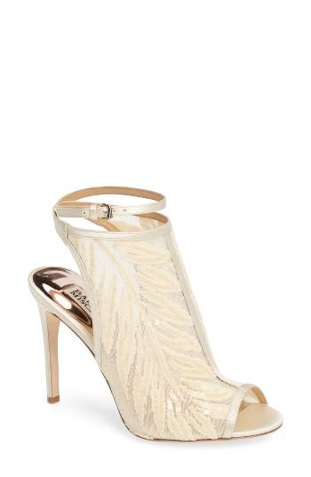 Women's Badgley Mischka Blakely Sequin Illusion Sandal M - Ivory