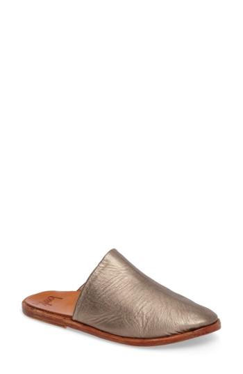 Women's Beek Seagull Mule M - Brown