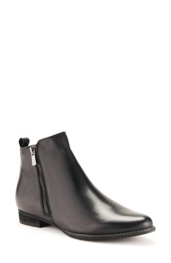 Women's Blondo Lynne Waterproof Bootie M - Black