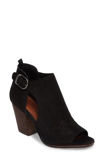 Women's Lucky Brand Oona Open Side Bootie .5 M - Black