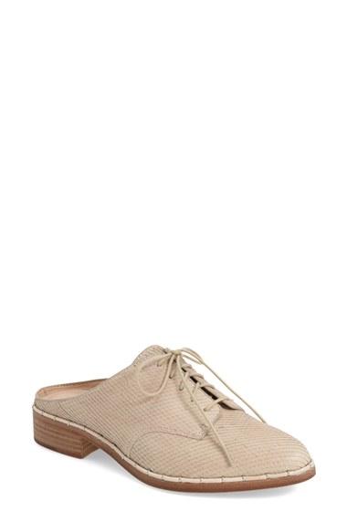 Women's Pour La Victoire 'felix' Oxford Mule .5 M - White