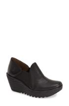 Women's Fly London 'yua' Platform Wedge Pump