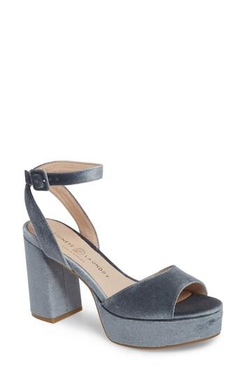 Women's Chinese Laundry Theresa Platform Sandal M - Blue