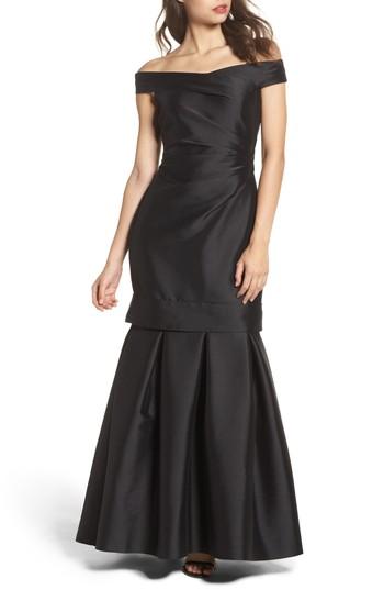 Women's Vince Camuto Off The Shoulder Mikado Mermaid Gown