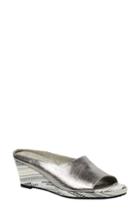 Women's J. Renee Abrielle Wedge Mule B - Beige