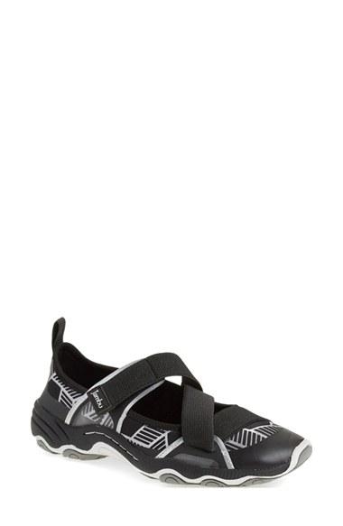 Women's Jambu 'omaha' Slip-on Sneaker