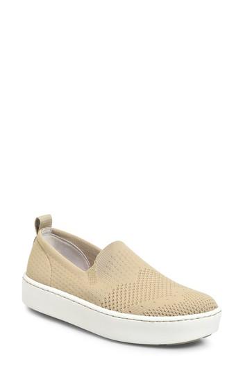 Women's B?rn Sun Slip-on Sneaker M - Brown