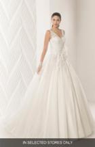 Women's Rosa Clara Couture Octubre Lace & Tulle Ballgown, Size - Ivory
