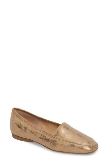 Women's Donald J Pliner Deedee Apron Toe Flat M - Metallic