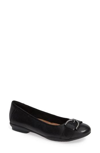 Women's Clarks Nennah Lark Ballet Shoe M - Black