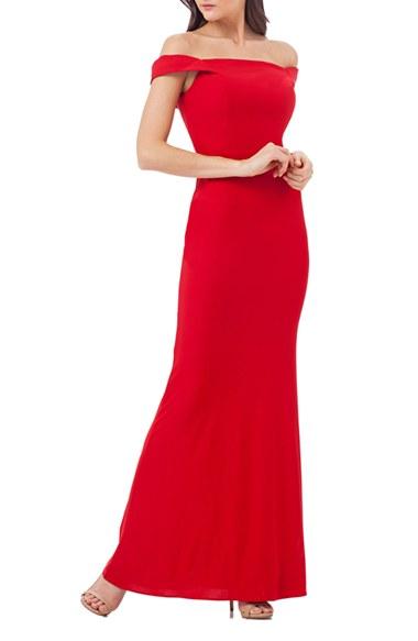 Women's Carmen Marc Valvo Crepe Gown