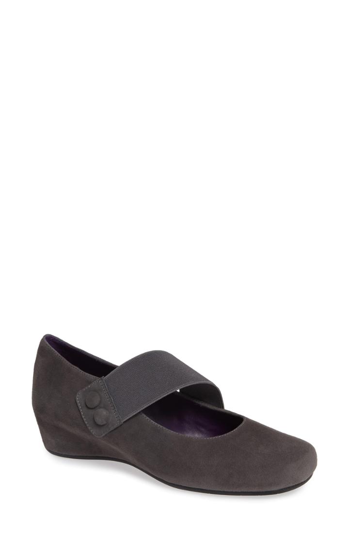 Women's Vaneli Mabel Mary Jane Flat .5 M - Grey