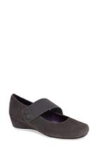 Women's Vaneli Mabel Mary Jane Flat .5 M - Grey
