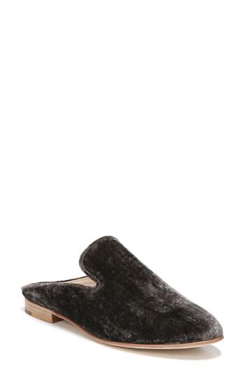 Women's Via Spiga Yeo Loafer Mule .5 M - Beige